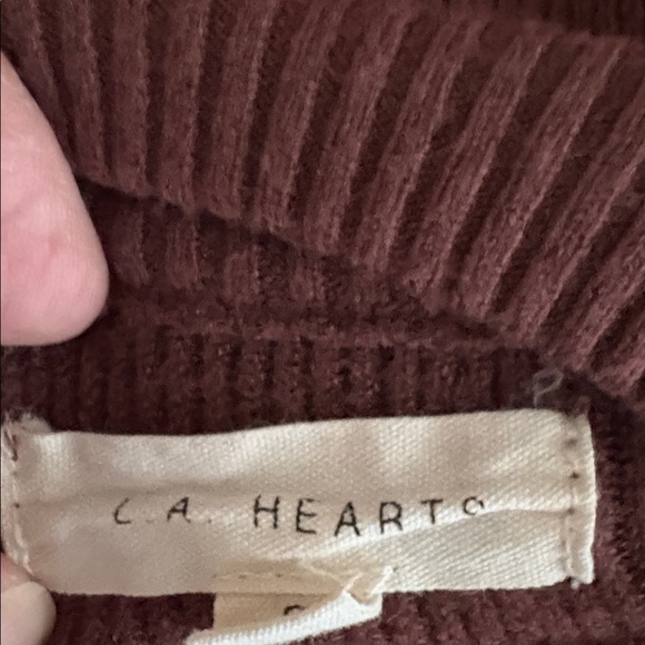La Hearts Chocolate Ribbed Knit Top - Picture 2 of 6